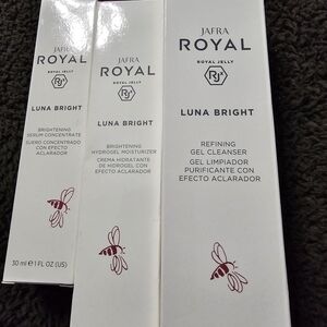 JAFRA Royal Luna Bright Skincare Trio